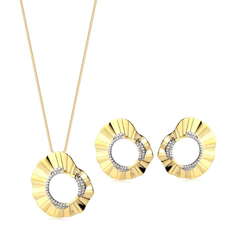 CONJUNTO ORGÂNICO COM DETALHE EM ZIRCÔNIAS FOLHEADO A OURO