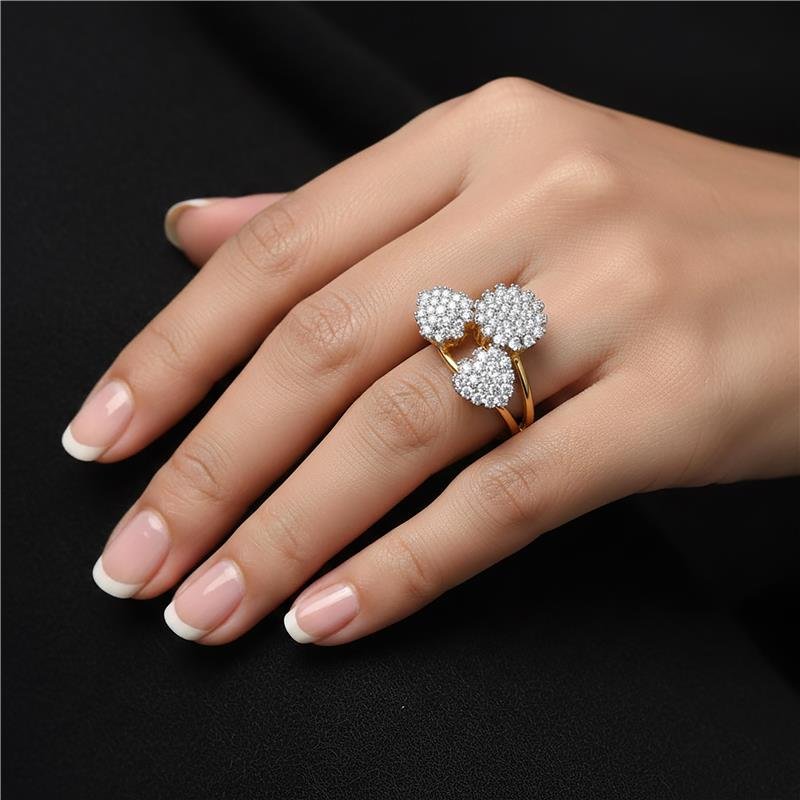 ANEL TRIO DE CHUVEIROS COM PEDRA DE ZIRCONIA FOLHEADO A OURO