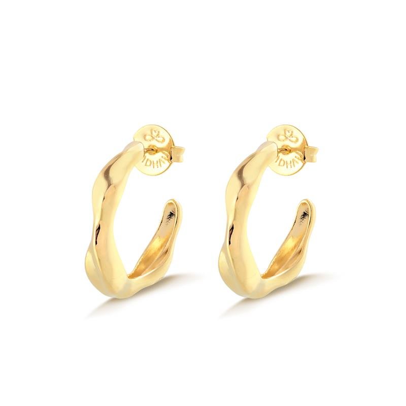 BRINCO MEIA ARGOLA ORGANICA PEQUENA FOLHEADO A OURO