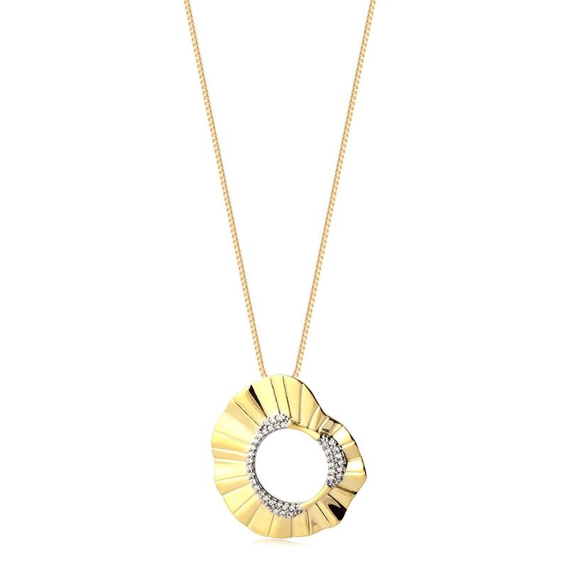 GARGANTILHA PING ORGÂNICO CIRCULAR COM DETALHE EM ZIRCÔNIAS FOLHEADO A OURO