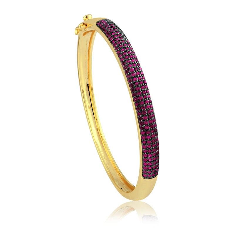 BRACELETE FOLHEADO A OURO COM PEDRAS DE ZIRCÔNIAS RUBI